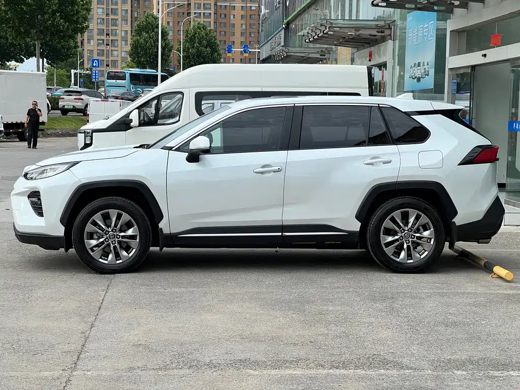 Wilanda 2022 2.0L CVT four-wheel drive luxury PLUS version купить на сайте DeffCars