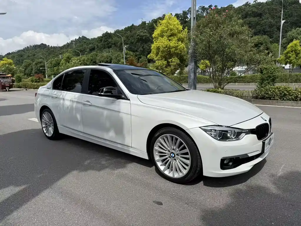 BMW 3 Series 2018 320Li Fashion Model купить на сайте DeffCars