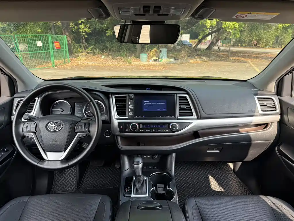 Highlander 2021 2.0T four-wheel drive luxury version 7 seats купить на сайте DeffCars