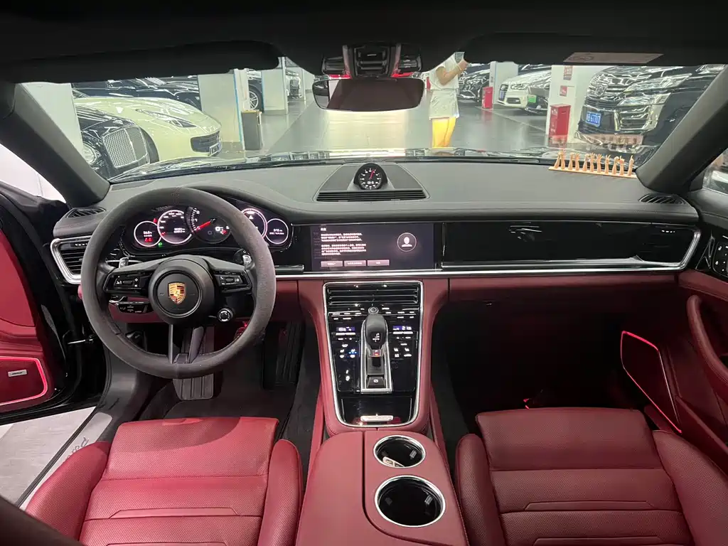 Panamera 2022 Panamera Executive Extended Edition 2.9T купить на сайте DeffCars