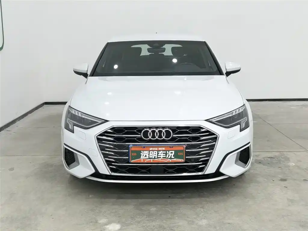Audi A3 2022 Sportback 35 TFSI Enterprising and Elegant Model купить на сайте DeffCars