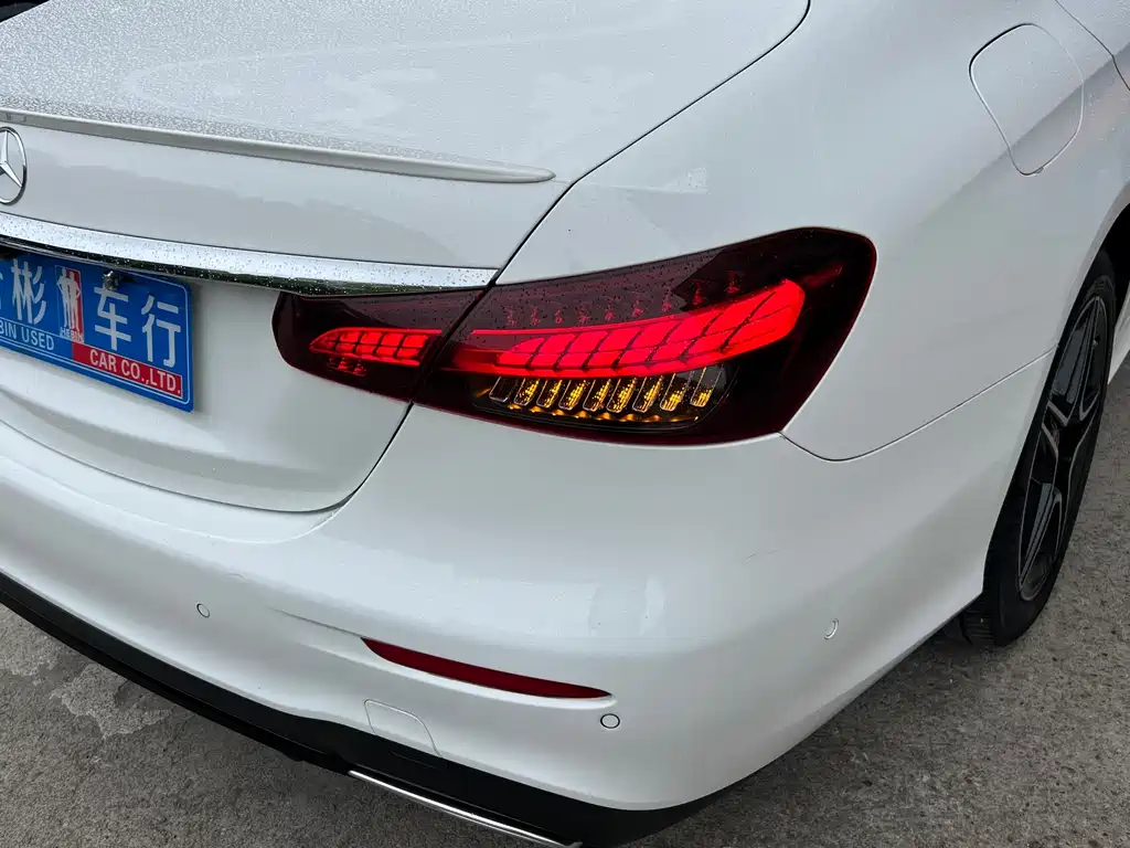 Mercedes-Benz E-Class imported 2021 facelift E 260 fashionable sports version купить на сайте DeffCars