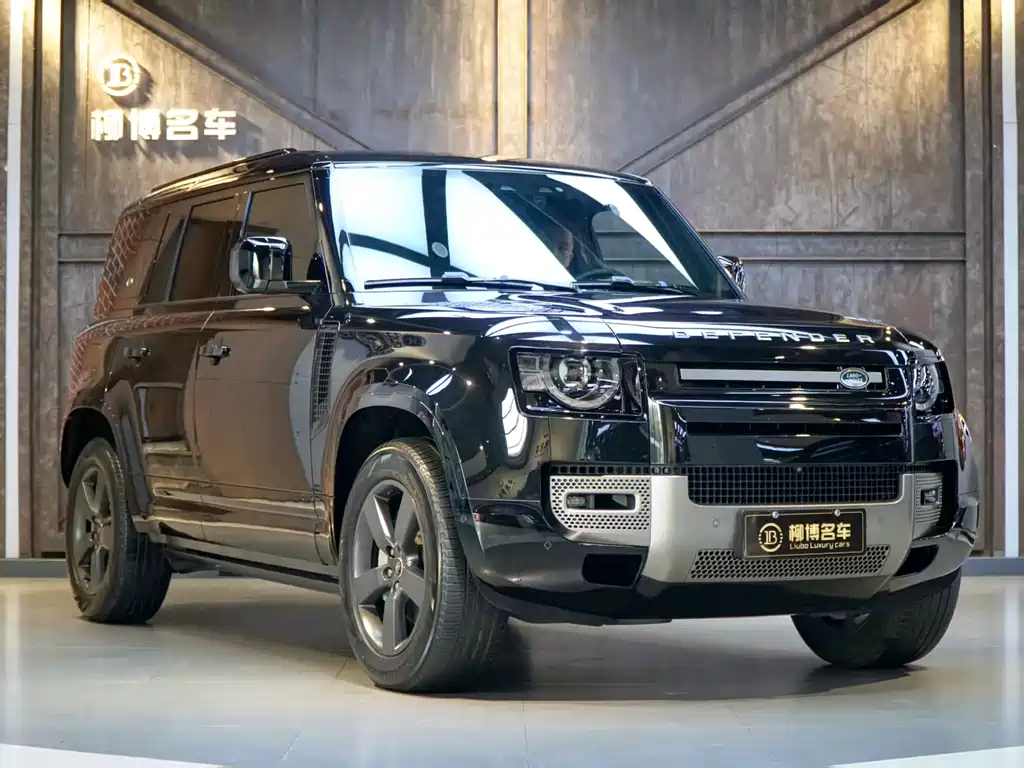 Land Rover Defender 2024 110 3.0T P400 X-DYNAMIC HSE купить на сайте DeffCars