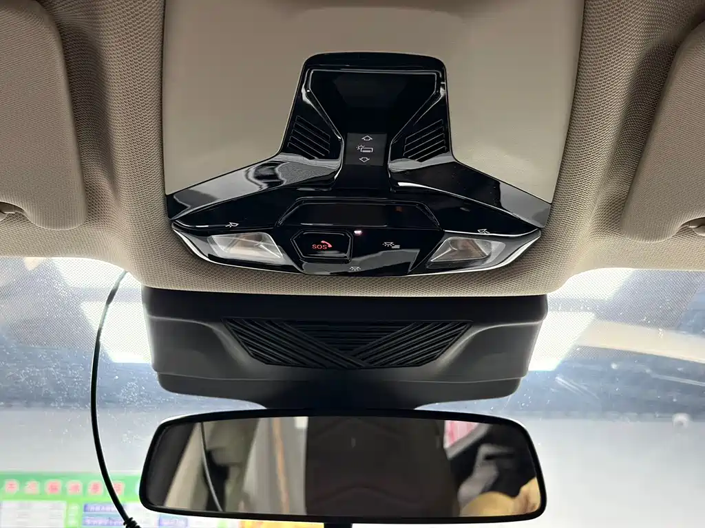 BMW X1 2023 sDrive20Li X Design Package купить на сайте DeffCars