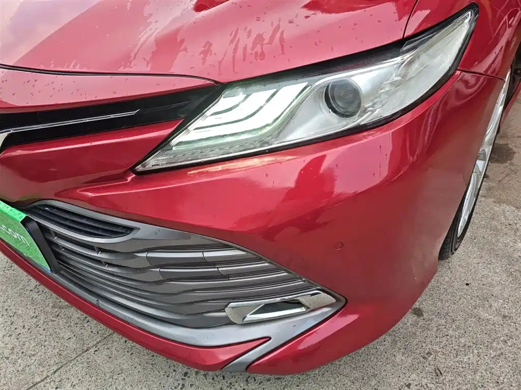 Camry 2018 2.5G Deluxe Edition купить на сайте DeffCars