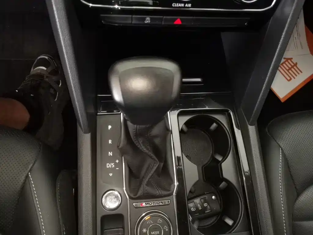 Teramont 2017 380TSI 4WD Deluxe Edition купить на сайте DeffCars