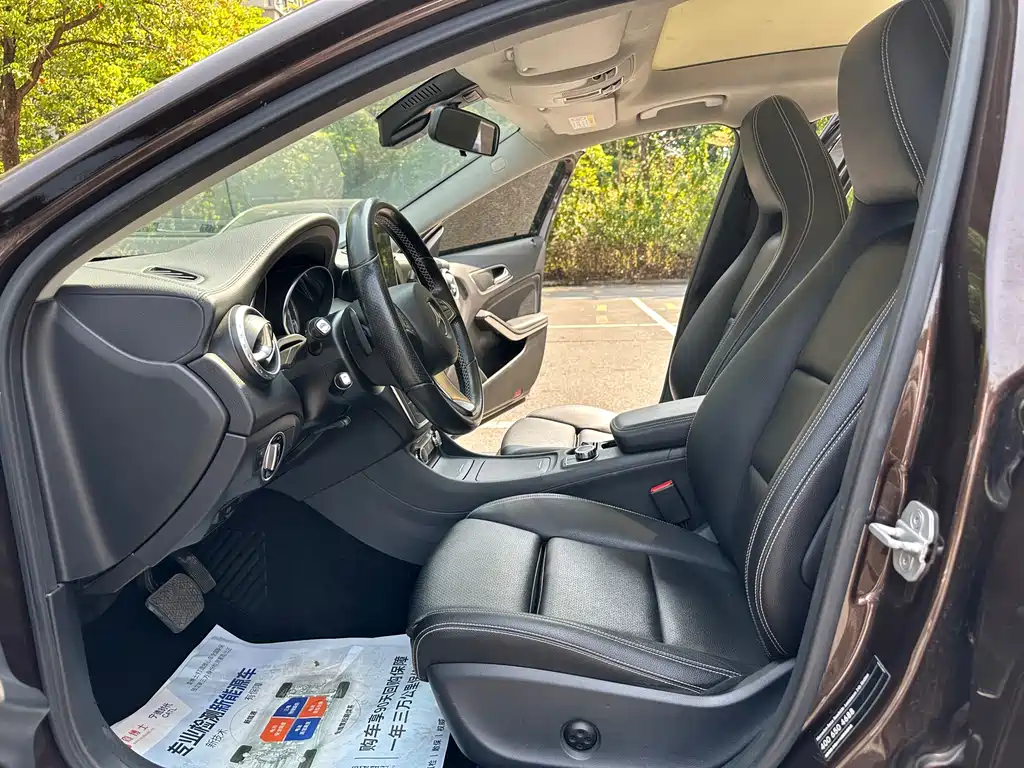 Mercedes-Benz GLA 2016 GLA 200 Dynamic купить на сайте DeffCars