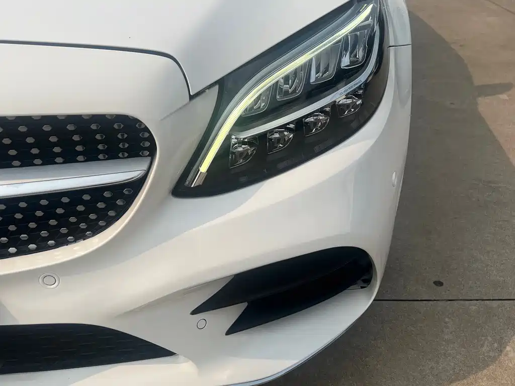Mercedes-Benz C-Class 2019 facelift C 260 L sports version купить на сайте DeffCars