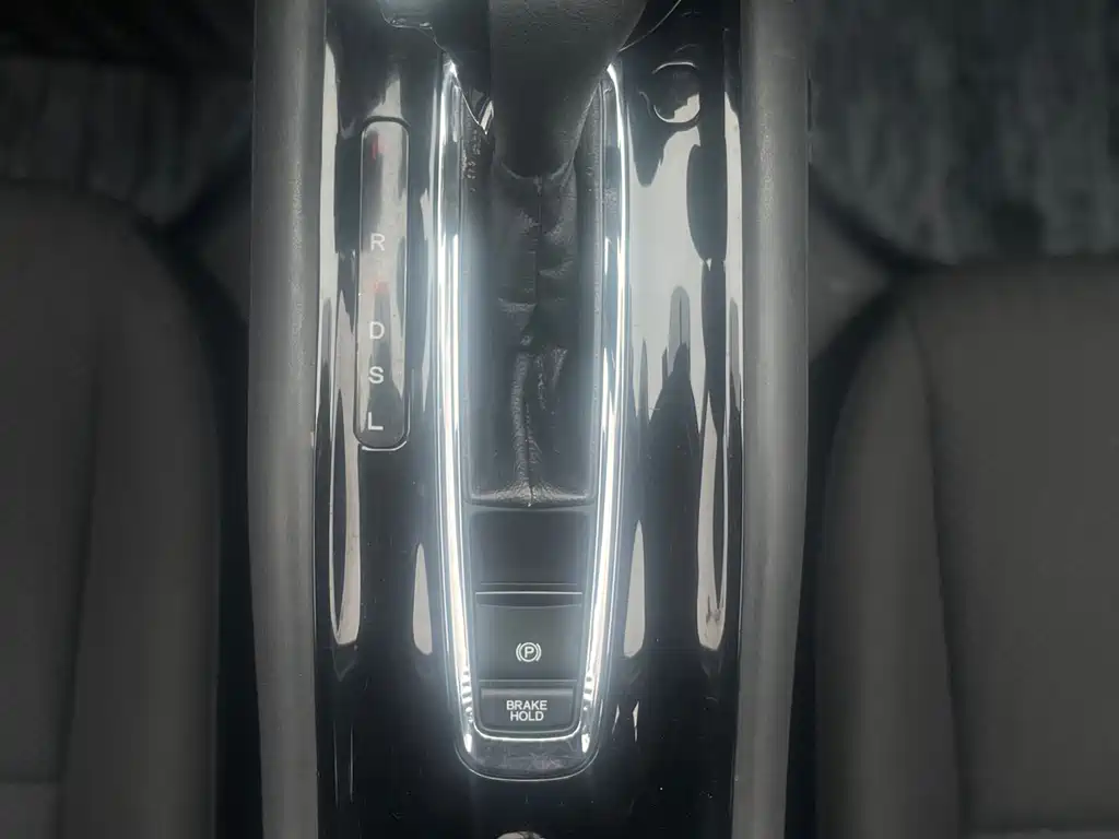 Binzhi 2015 1.5L CVT two-wheel drive comfort model купить на сайте DeffCars