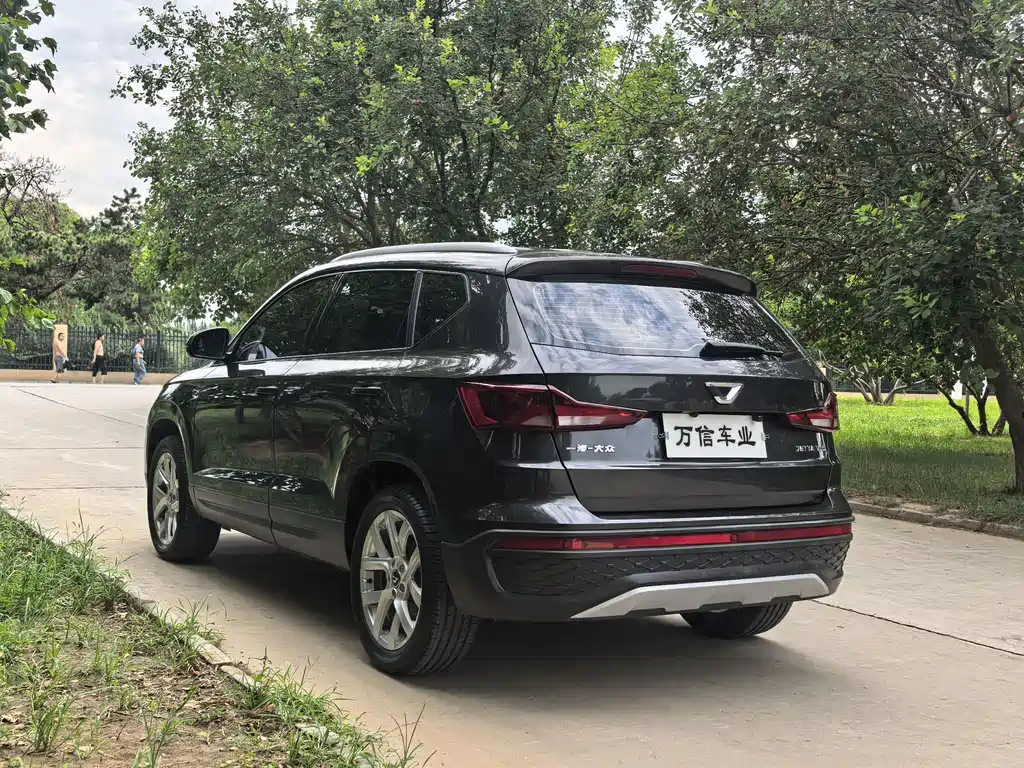 Jetta VS5 2023 280TSI automatic aggressive model купить на сайте DeffCars