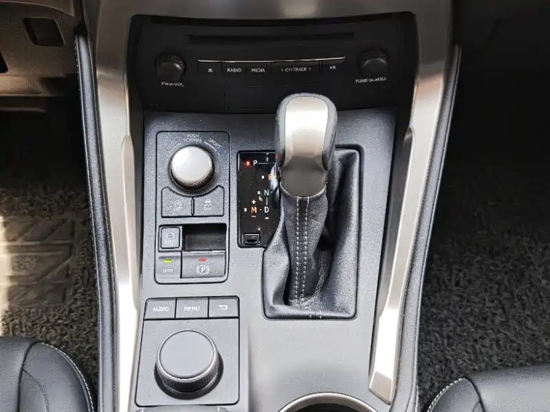 Lexus NX 2016 200 AWD Advanced Edition купить на сайте DeffCars