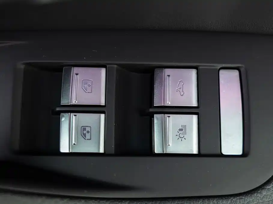 Audi A6L 2023 45 TFSI Premium Elegant Model купить на сайте DeffCars