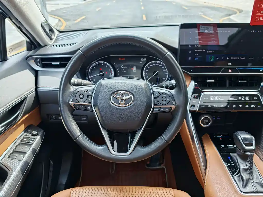 Vesa 2022 2.0L CVT two-wheel drive premium version купить на сайте DeffCars