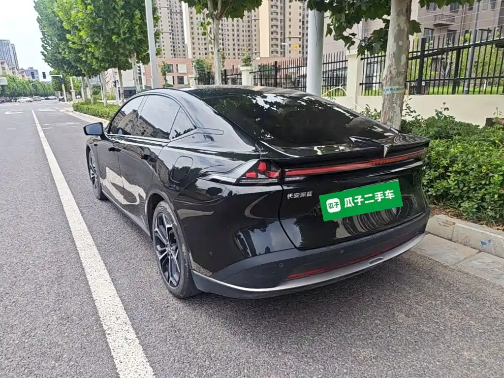 L07 2024款 300Max增程版 купить на сайте DeffCars