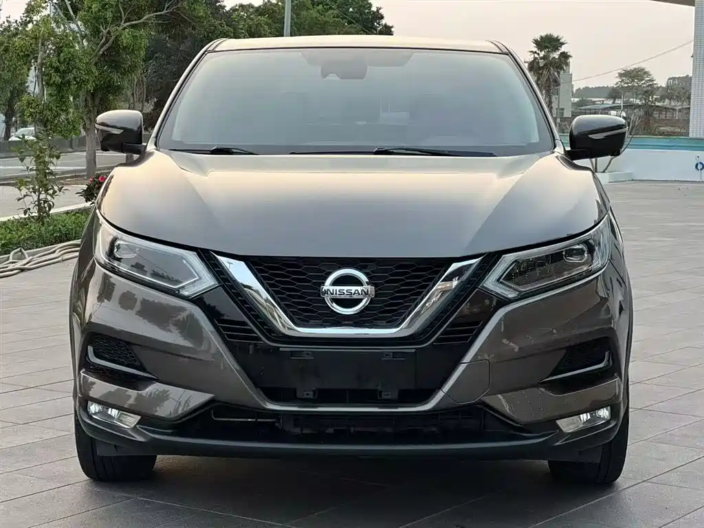 Qashqai 2019 2.0L CVT Deluxe Edition купить на сайте DeffCars