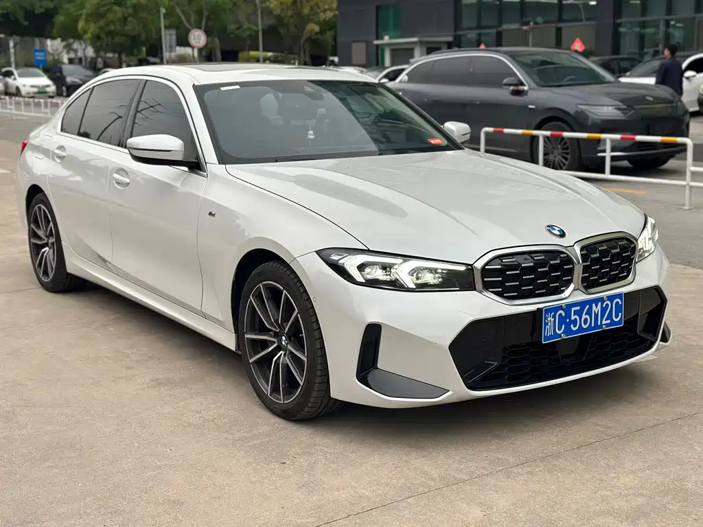 BMW 3 Series 2025 325Li M Sports Package купить на сайте DeffCars