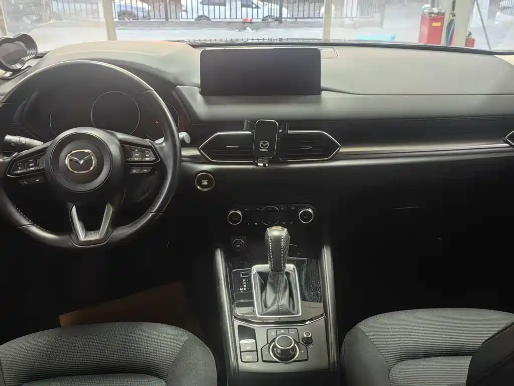 Mazda CX-5 2022 2.0L automatic two-wheel drive smart model купить на сайте DeffCars