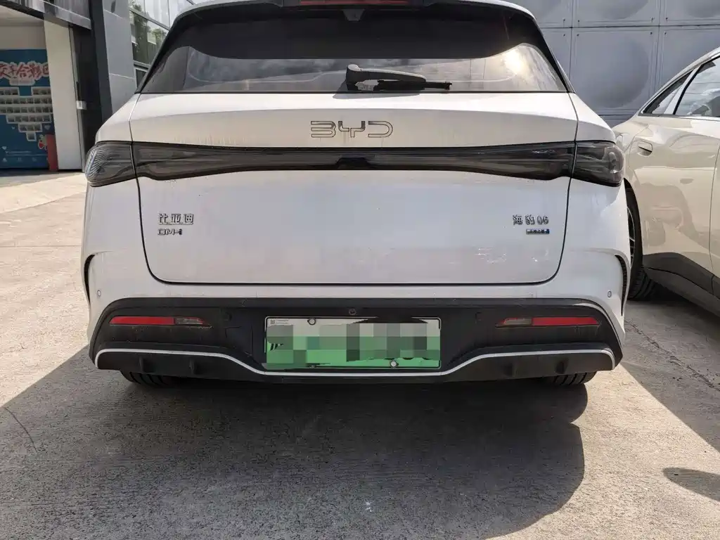 Seal 06 DM-i 2025 150KM flagship model купить на сайте DeffCars