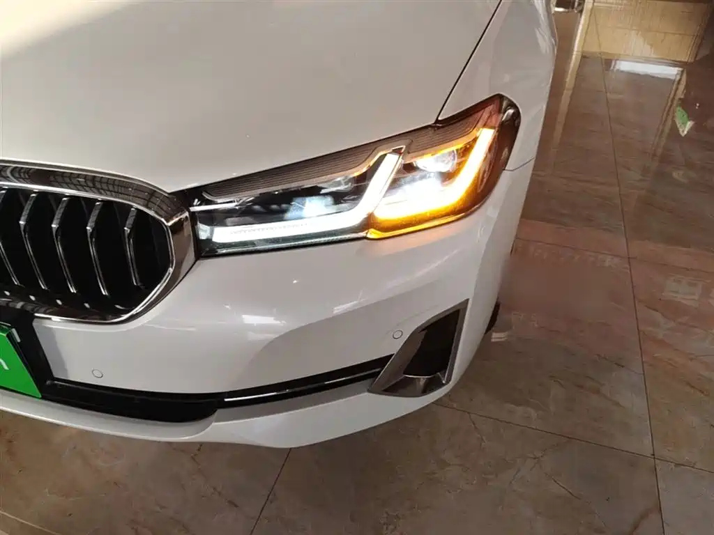 BMW 5 Series 2022 facelift 530Li leading model luxury package купить на сайте DeffCars