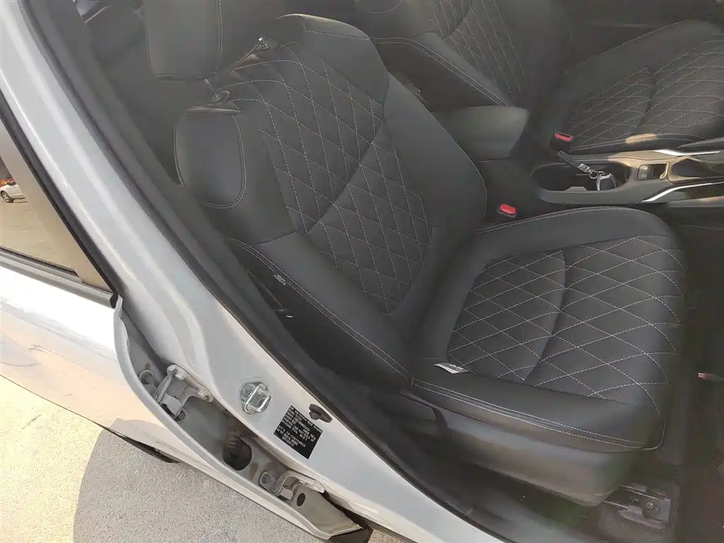 Corolla Sharp 2022 2.0L Deluxe Edition купить на сайте DeffCars
