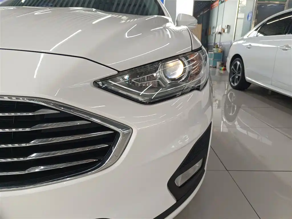 Mondeo 2020 EcoBoost 180 Fashion Model купить на сайте DeffCars