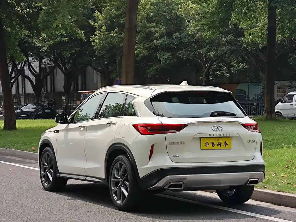 Infiniti QX50 2024 2.0T four-wheel drive luxury version купить на сайте DeffCars