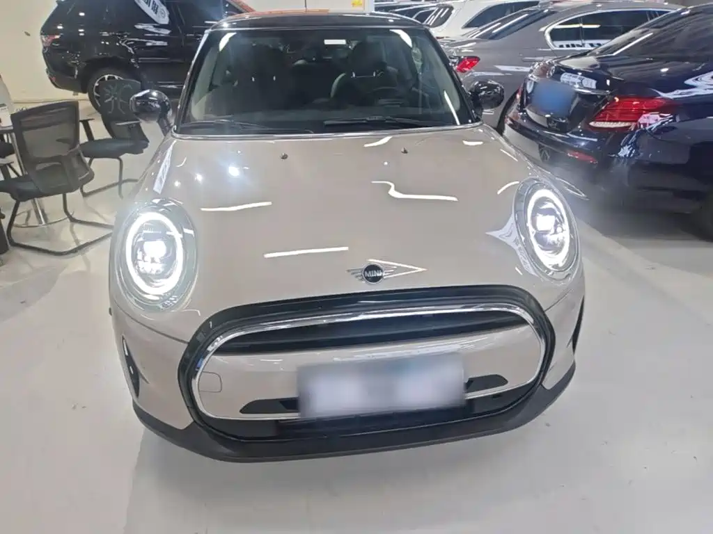 MINI 2023 facelift 1.5T COOPER artist купить на сайте DeffCars
