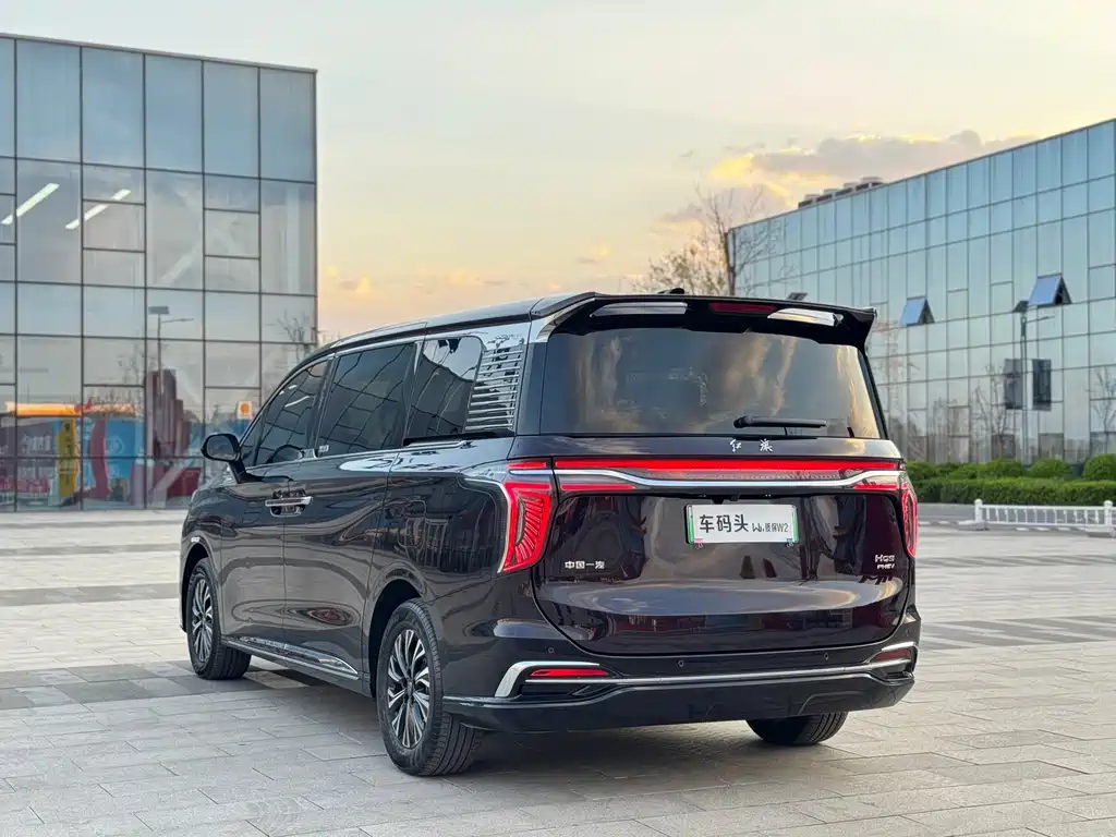 Hongqi HQ9 PHEV 2024 2.0T four-wheel drive business version купить на сайте DeffCars