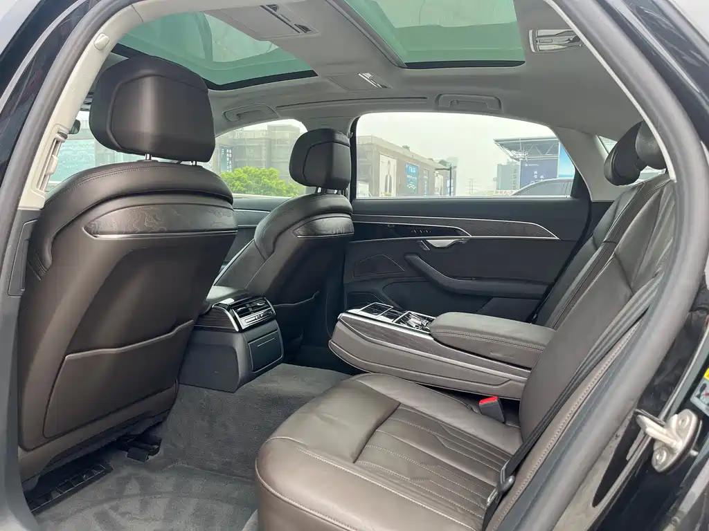 Audi A8 2019 Plus A8L 50 TFSI quattro comfort type купить на сайте DeffCars