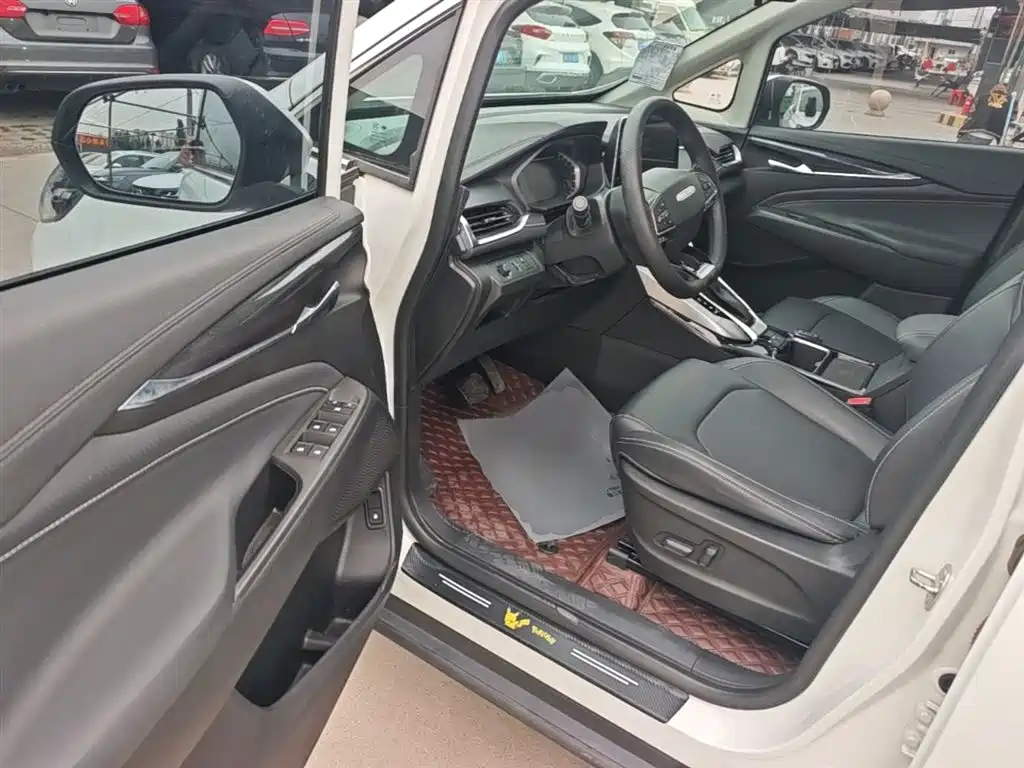 Maxus G50 2019 1.5T first automatic luxury version 6 seats купить на сайте DeffCars