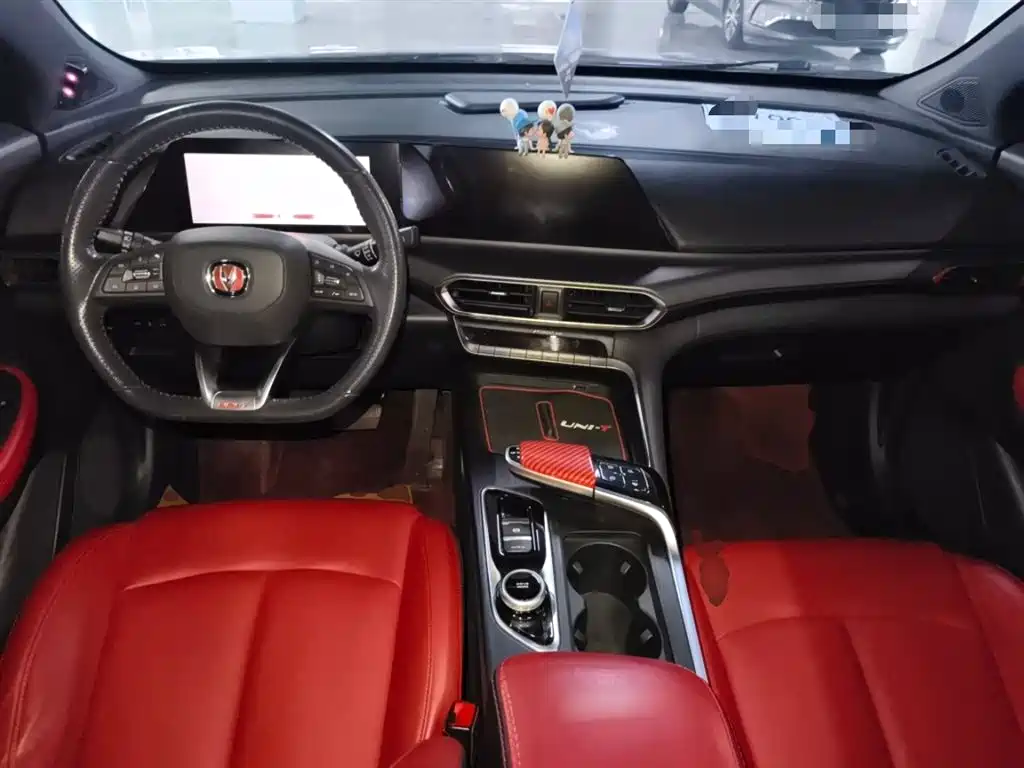 Changan UNI-T 2020 1.5T flagship model купить на сайте DeffCars