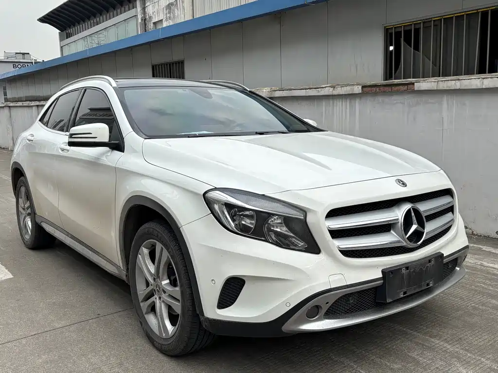 Mercedes-Benz GLA 2017 GLA 200 Dynamic купить на сайте DeffCars