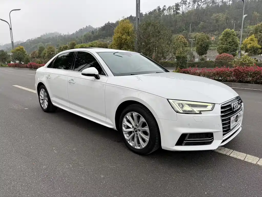 Audi A4L 2019 40 TFSI Enterprising National VI купить на сайте DeffCars
