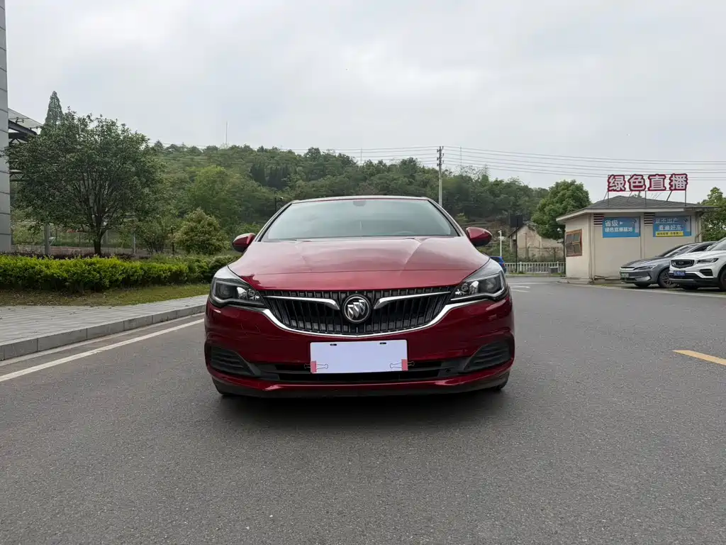 Weilan 2018 Hatchback 15S Automatic Leading Type купить на сайте DeffCars