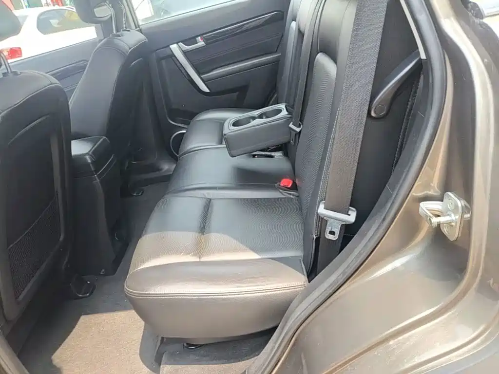 Captiva 2015 2.4L 4WD Ultimate Edition 7-seater купить на сайте DeffCars
