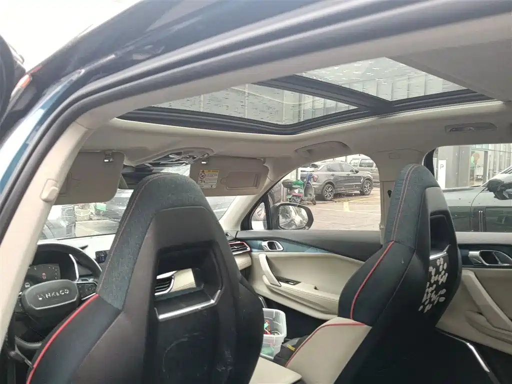 Lynk & Co 06 2020 1.5T Yao Halo купить на сайте DeffCars