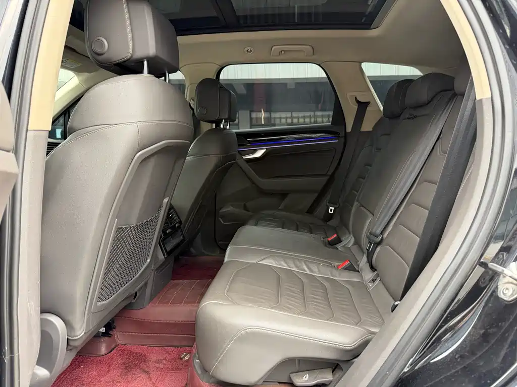 Touareg 2021 3.0TSI Ruixiang Edition Classic Sports Package купить на сайте DeffCars