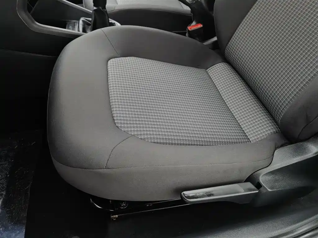 Santana 2019 1.5L Manual Fashion Edition National VI купить на сайте DeffCars