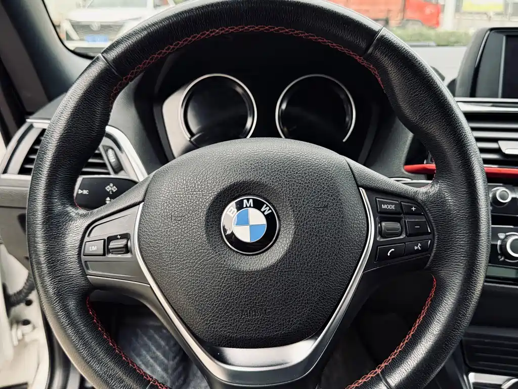 BMW 2 Series Imported 2018 220i Convertible Coupe Sports Design Package купить на сайте DeffCars
