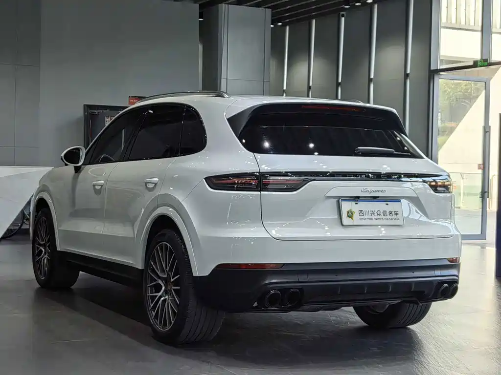 Cayenne 2022款 S 2.9T 铂金版 купить на сайте DeffCars