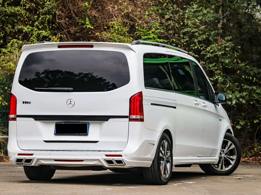 Mercedes-Benz V-Class 2016 V 260 Premium Edition купить на сайте DeffCars