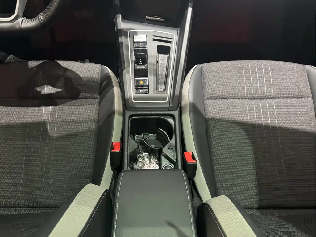 Golf 2023 280TSI DSG Pro купить на сайте DeffCars