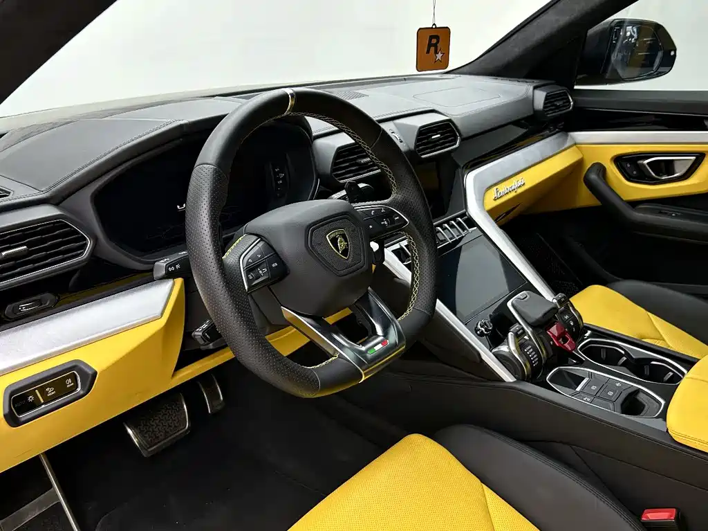 Urus 2018 4.0T V8 купить на сайте DeffCars