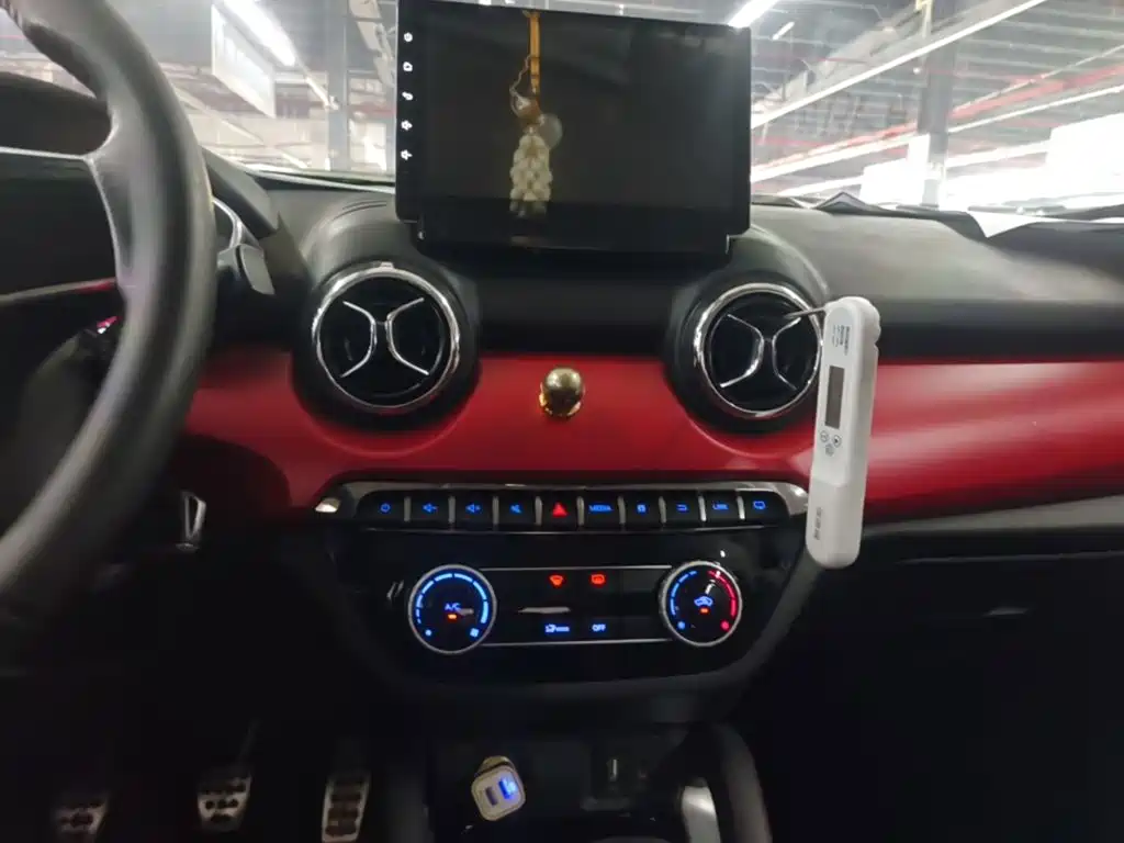 Saab X35 2016 1.5L Manual Elite Edition купить на сайте DeffCars