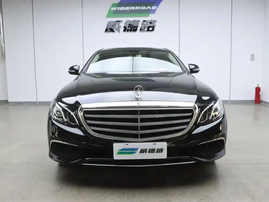 Mercedes-Benz E-Class 2018 facelift E 200 L купить на сайте DeffCars