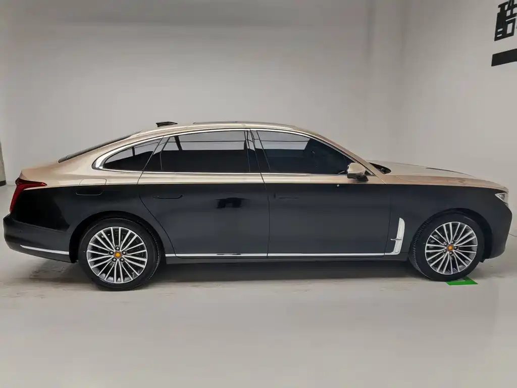 Hongqi H9 2022 2.0T Zhilian Qichang Edition купить на сайте DeffCars