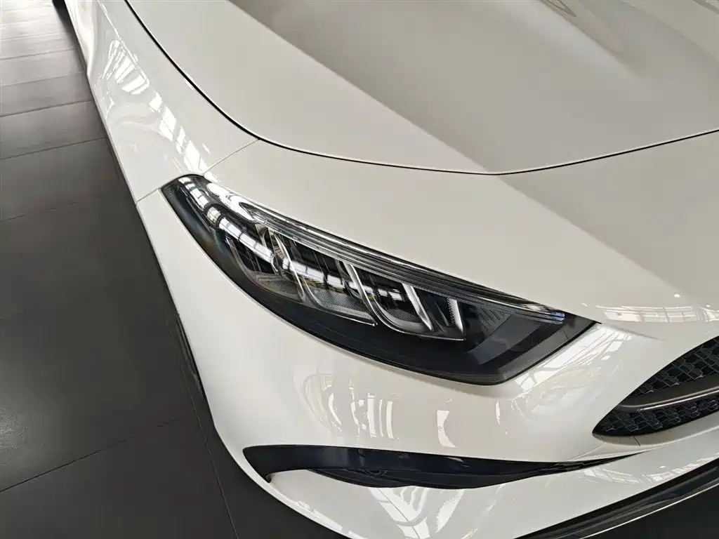 Mercedes-Benz A-Class 2023 A 200 L Fashion Model купить на сайте DeffCars
