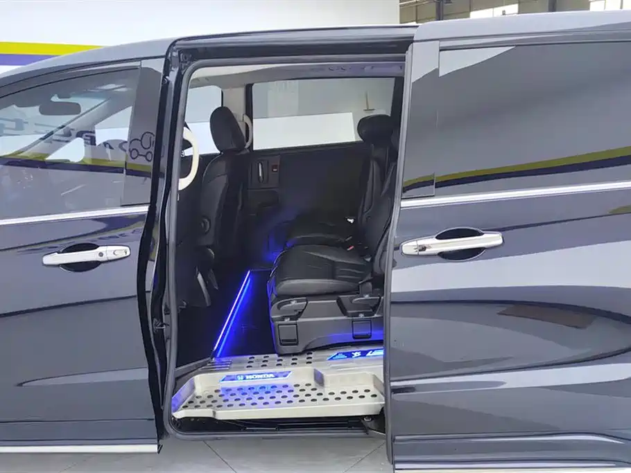 Odyssey 2022 2.0L e:HEV Rui Yaoxiang Edition купить на сайте DeffCars