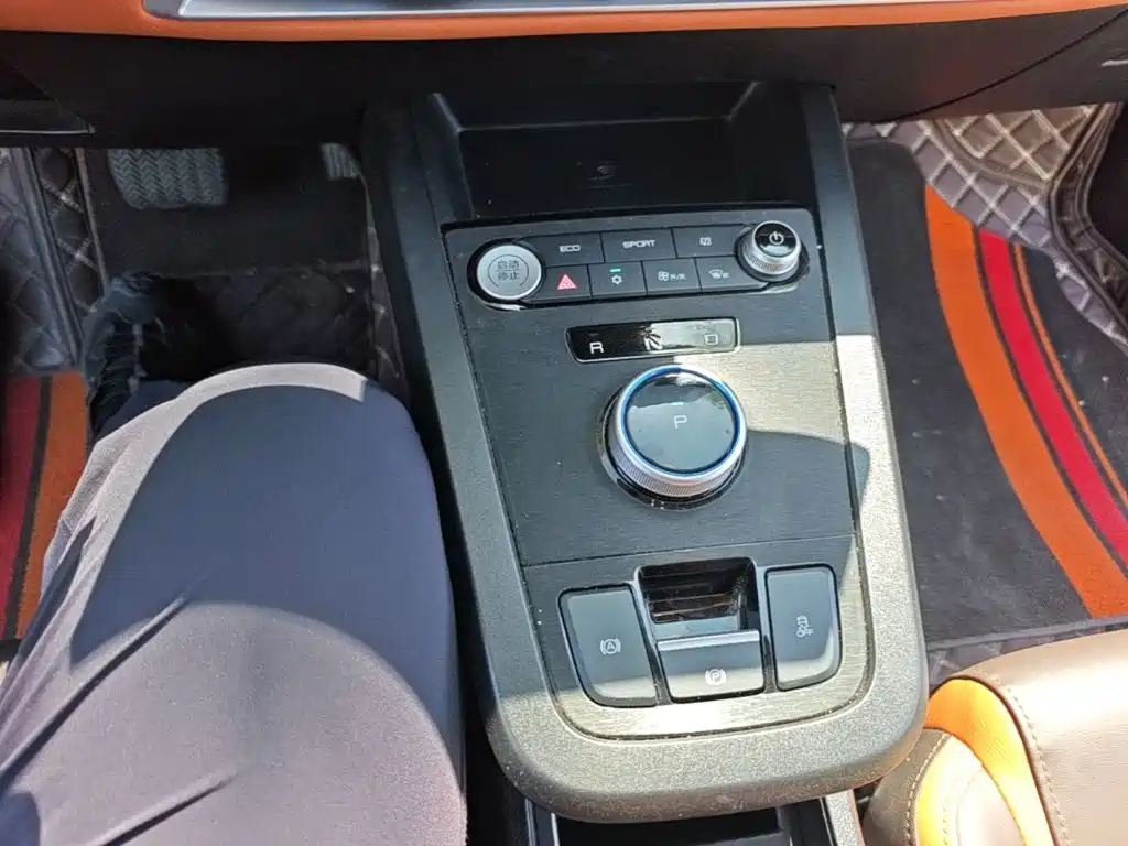 BYD e2 2021 luxury model купить на сайте DeffCars