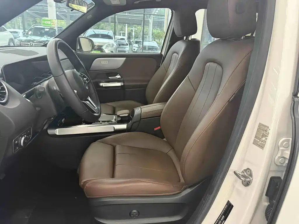 Mercedes-Benz GLB 2021 GLB 180 Fashion Model купить на сайте DeffCars